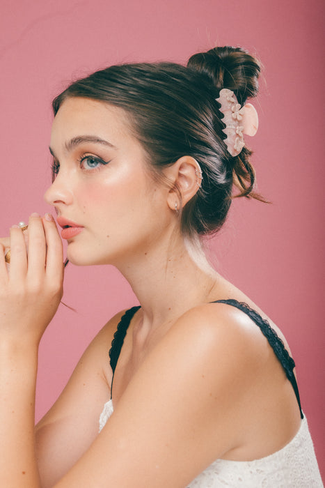 Sweet Peach in Rosé Glow